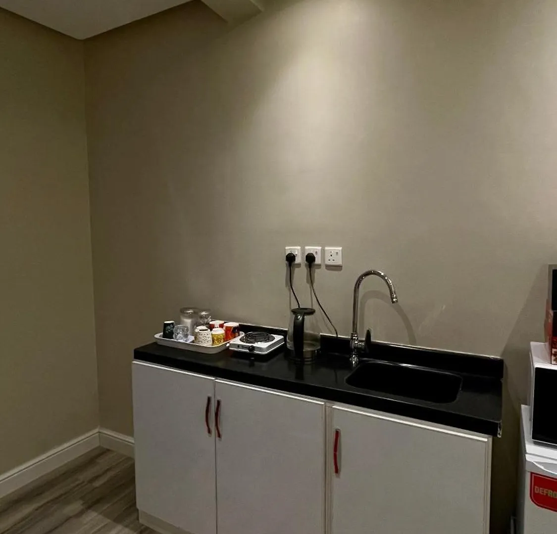 شقة أنيقة بصالة وغرفة نوم بحي الياسمين Riyadh Apartment